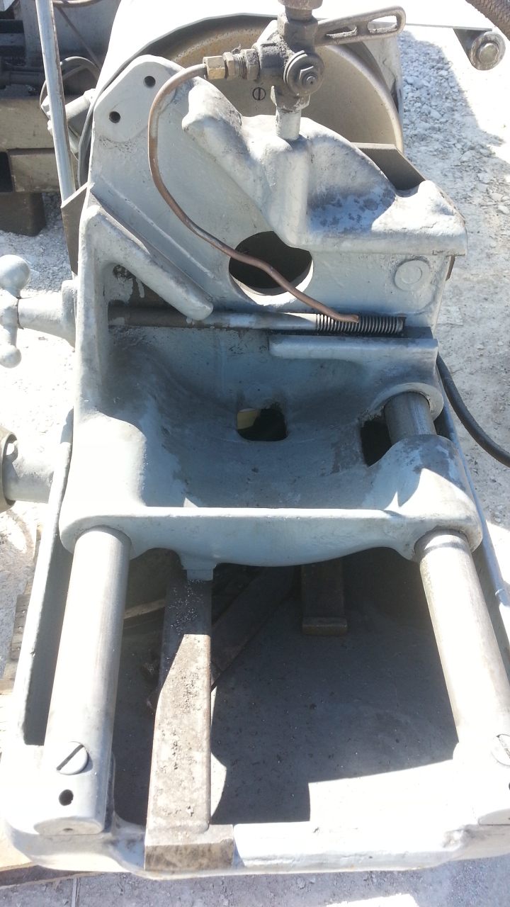 (1) PREOWNED LANDIS 2 in  THREADING MACHINE